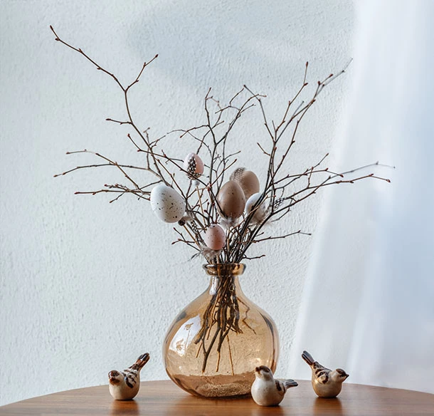 VÍTÁME JARO A VELIKONOCE